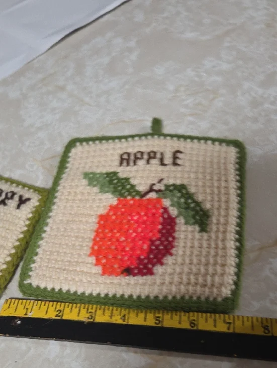 Handmade Crocheted Fruit Potholders - Strawberry & Apple - Cream and Green - Picture 9 of 11